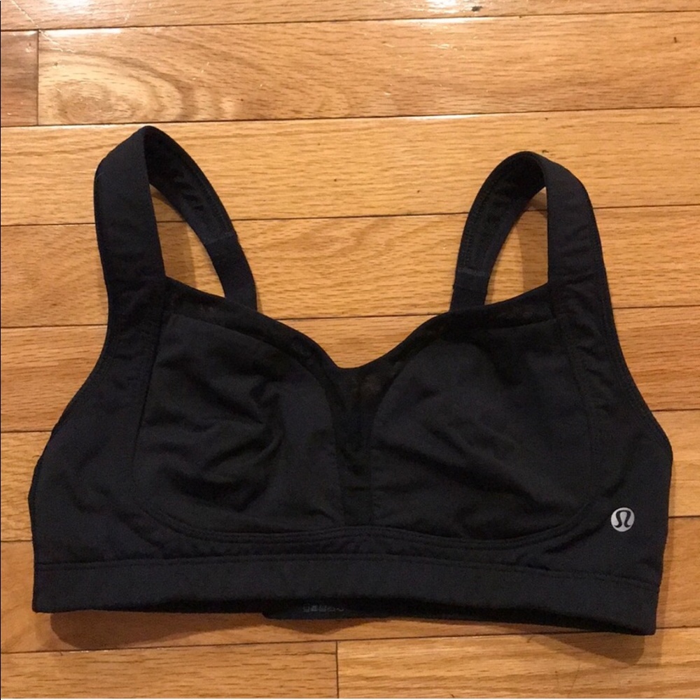 REPOSH— Lululemon Sports Bra